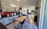 Maison familiale avec piscine et dépendance sur 1000m2 de terrain – 6 pièces – 4 chambres – 160 m²
