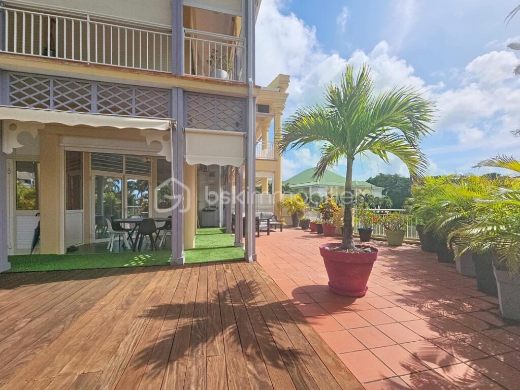 Anse des Rochers T3 59 m2 avec terrasse vue mer – 3 pièces – 2 chambres – 59 m²