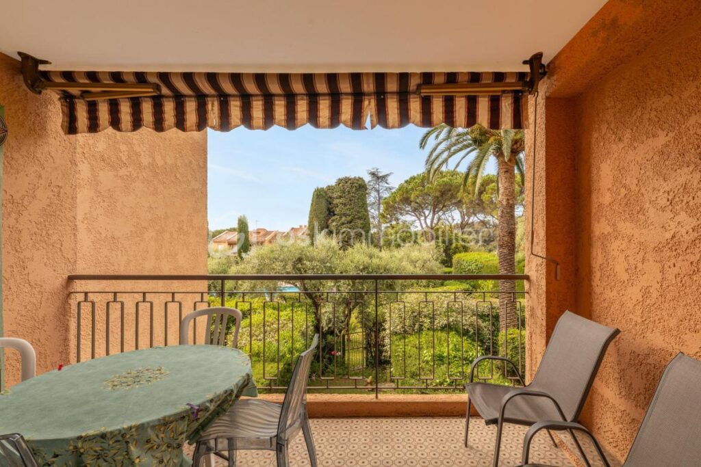 Appartement 2 pièces à Vence – 2 pièces – 1 chambre – 50 m²