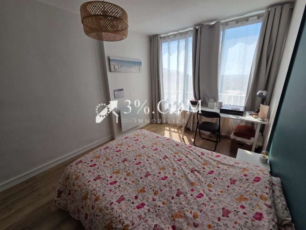 3%.COM MARSEILLE VOUS PROPOSE 13009 – LA ROUVIERE LOCATION D – 2 pièces – 1 chambre – 39 m²