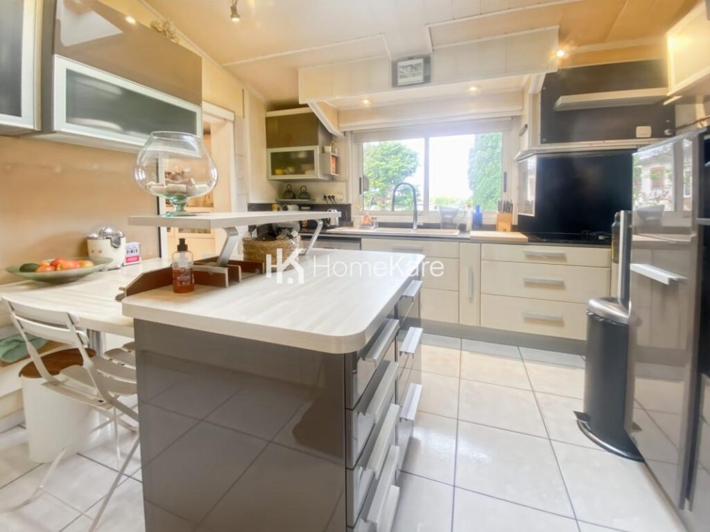 Maison atypique de qualité – 5 pièces – 4 chambres – 150 m²