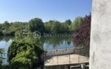 Maison de 130m2 – 3 chambres – Jardin avec vu sur l&rsquo;Yonne – 7 pièces – 3 chambres – 130 m²