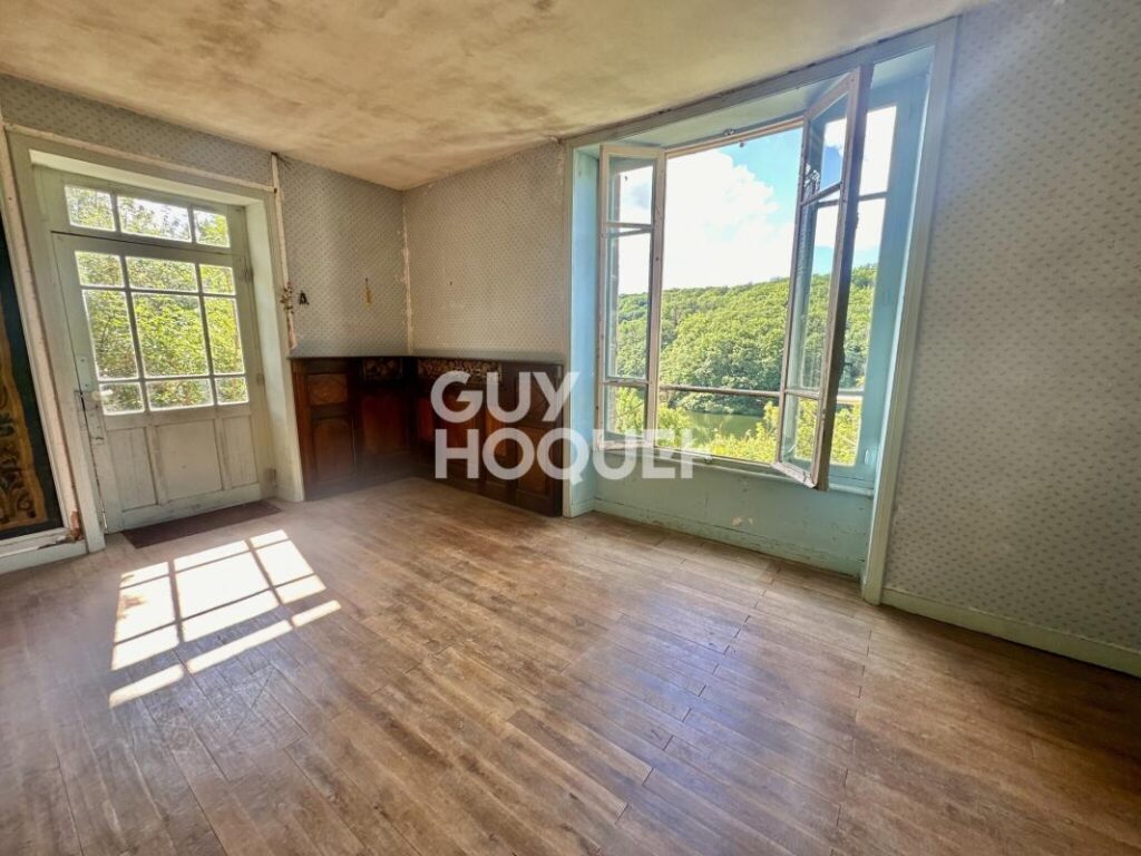 Maison à rénover – 4 pièces – 3 chambres – 110 m²