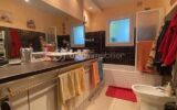 Villa 2 appartements T5 et T3 avec piscine et garage – 7 pièces – 5 chambres – 221 m²