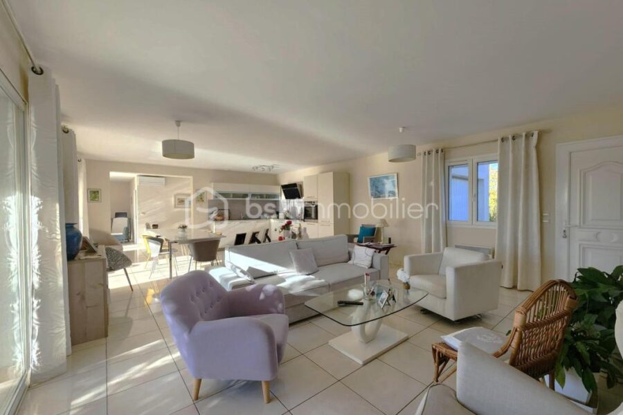 Maison à vendre à Castelnau de guers