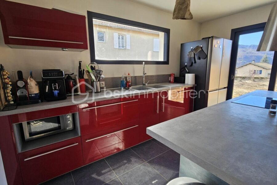 Maison à vendre à La roche des arnauds