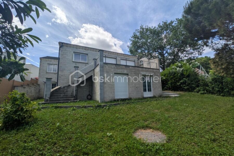 Maison à vendre à Germaine