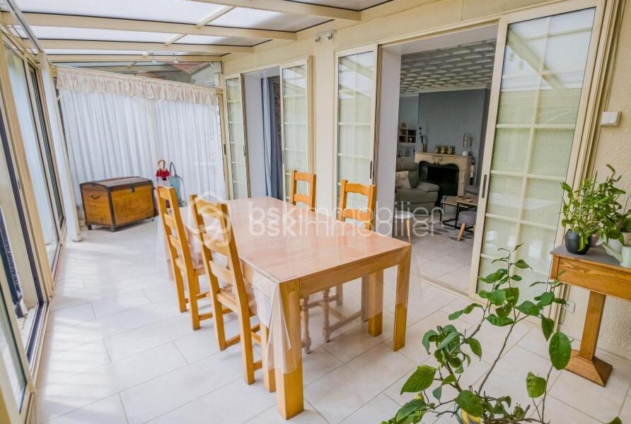 Maison à vendre à Fontaine le port