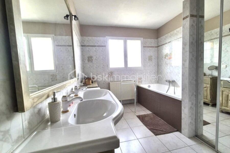 Maison à vendre à Aubais