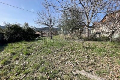 Terrain à vendre à Villeneuve