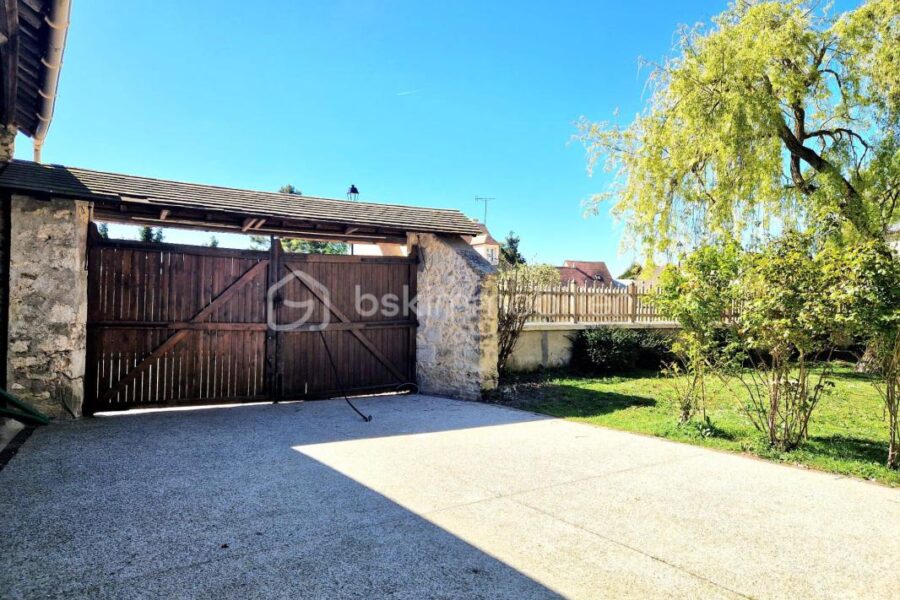 Maison à vendre à Ablis