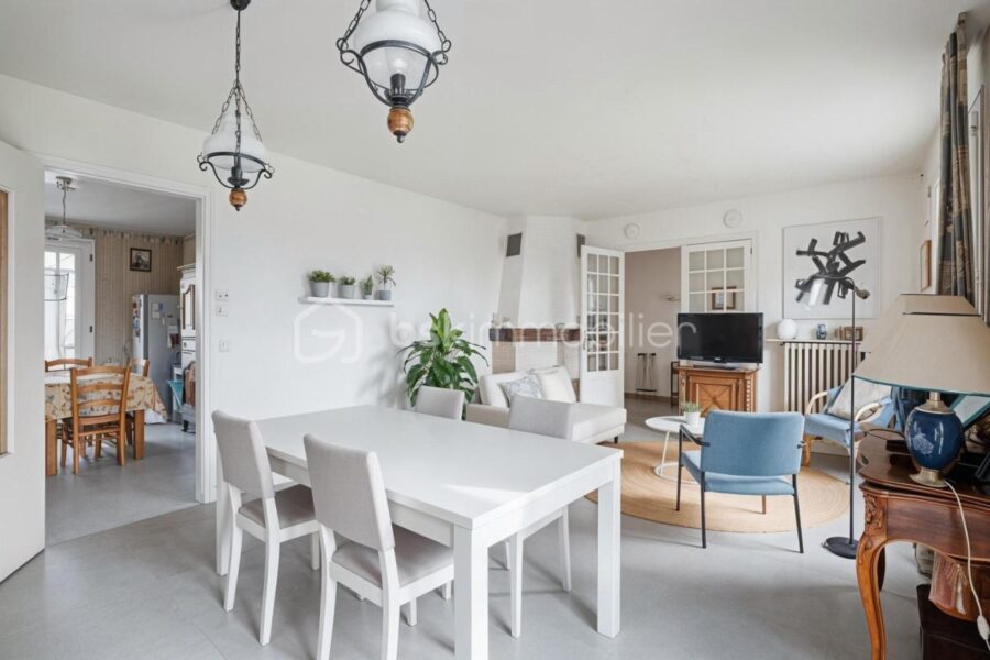 Maison à vendre à Sales