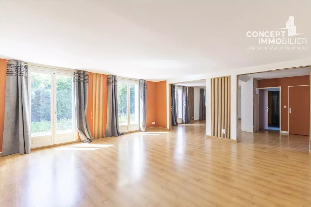 Maison individuelle Augny 5 chambres – 7 pièces – NR chambres – 228.8 m²
