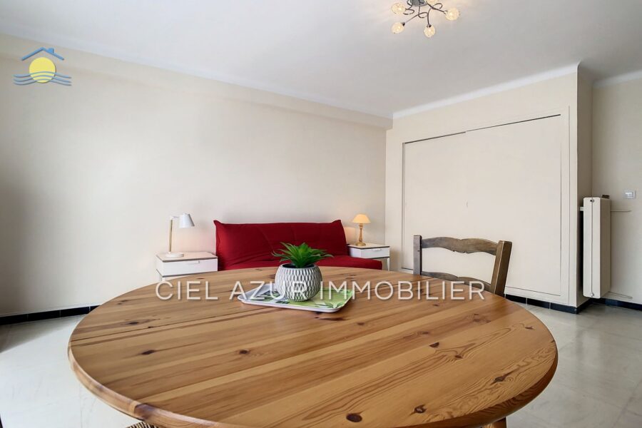 Appartement à louer à Juan-les-pins