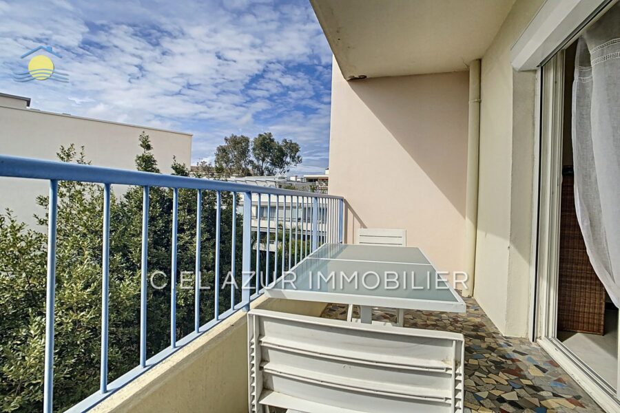 Appartement à louer à Juan-les-pins
