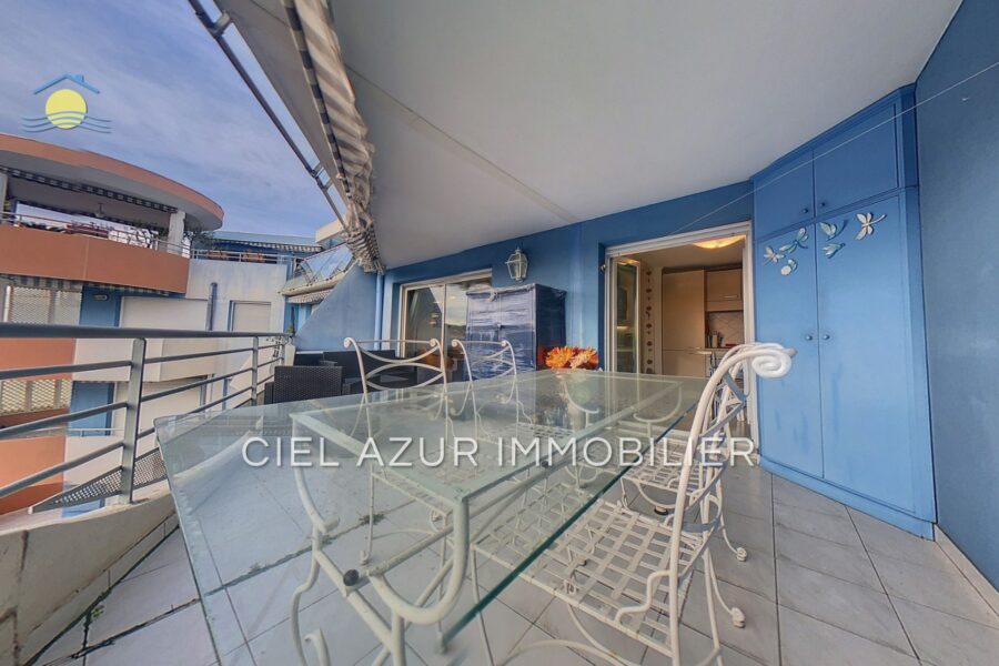 Appartement à louer à Juan-les-pins
