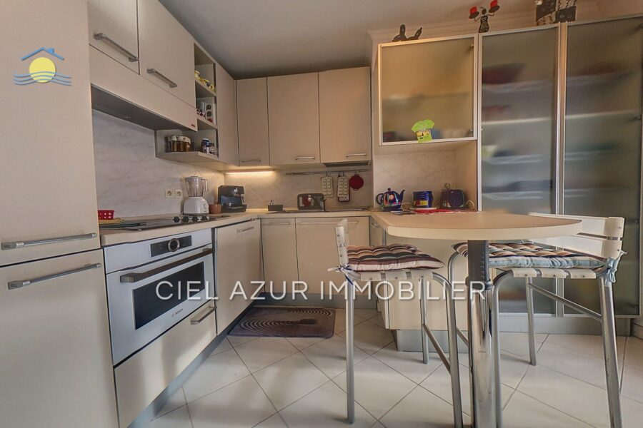 Appartement à louer à Juan-les-pins