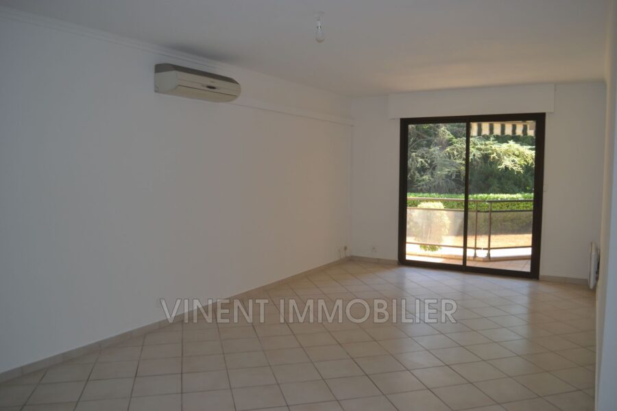 Appartement à vendre à Montélimar — Vue parc & jardin — photo 4