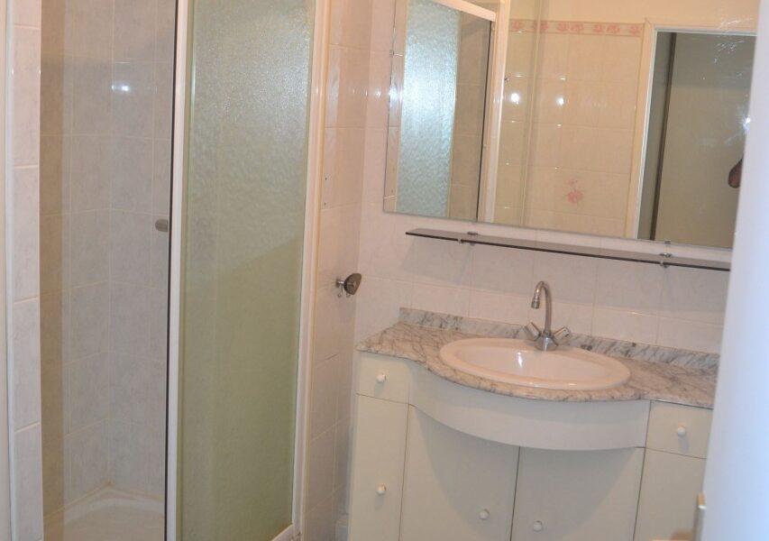 Appartement à vendre à Montélimar — Vue parc & jardin — photo 7