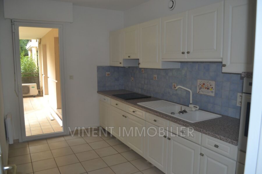 Appartement à vendre à Montélimar — Vue parc & jardin — photo 5