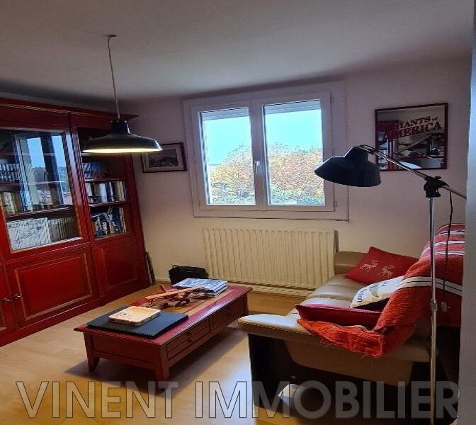 Appartement à vendre à Montélimar — Vue sur la ville — photo 2