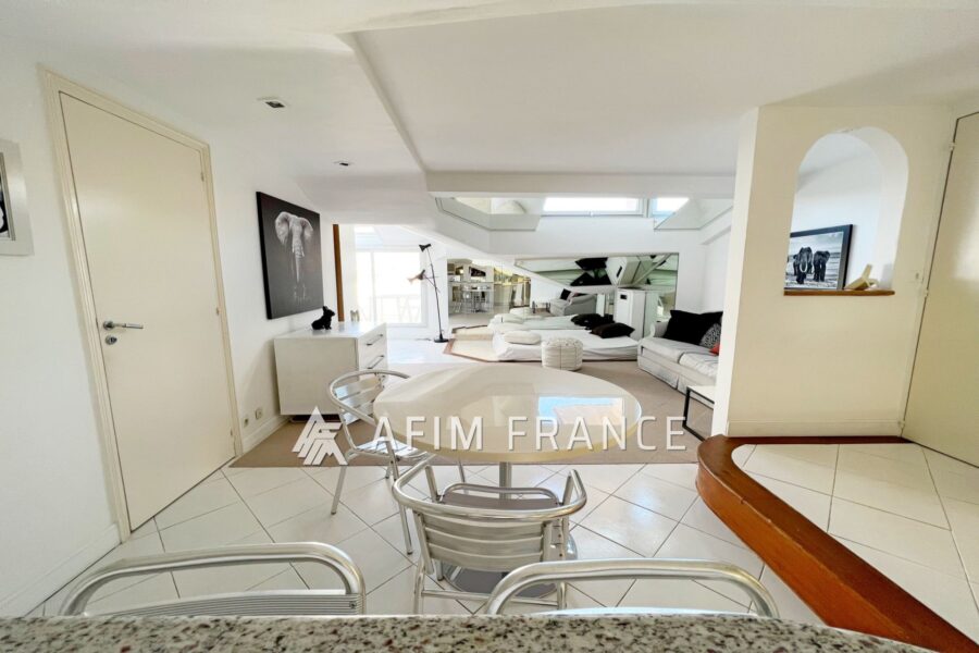 Appartement à vendre à Roquebrune-Cap-Martin — Vue mer — photo 8