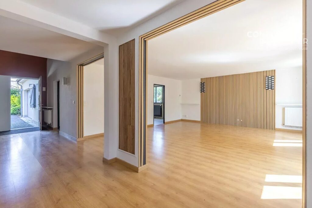 Maison individuelle Augny 5 chambres – 7 pièces – NR chambres – 228.8 m²