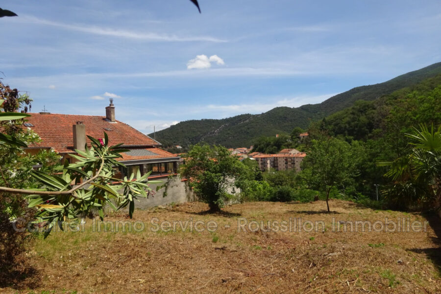 Terrain à vendre à Amélie-les-bains-palalda