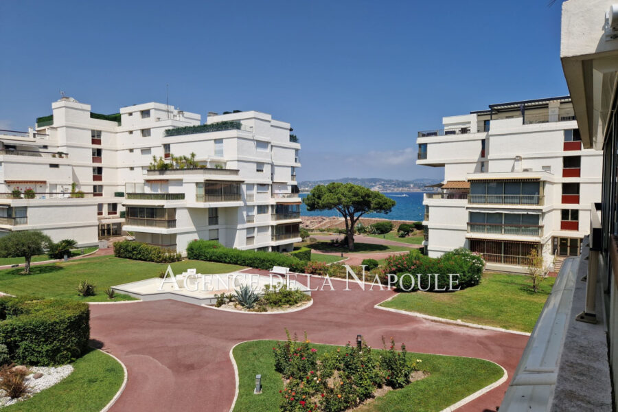 Appartement à vendre à Mandelieu-la-napoule