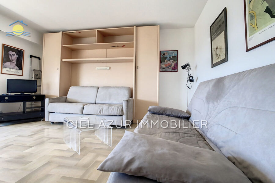 Appartement à louer à Juan-les-pins
