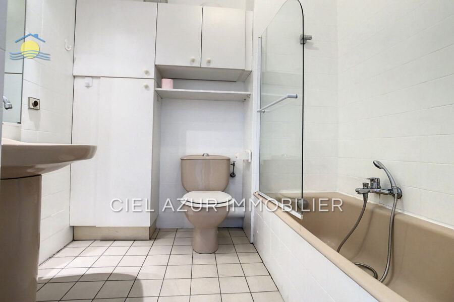 Appartement à louer à Juan-les-pins