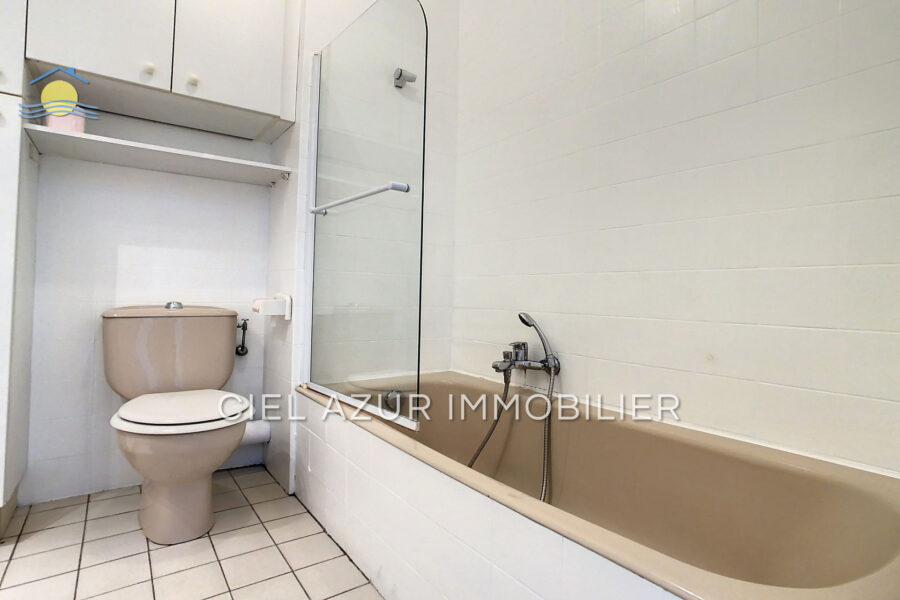 Appartement à louer à Juan-les-pins