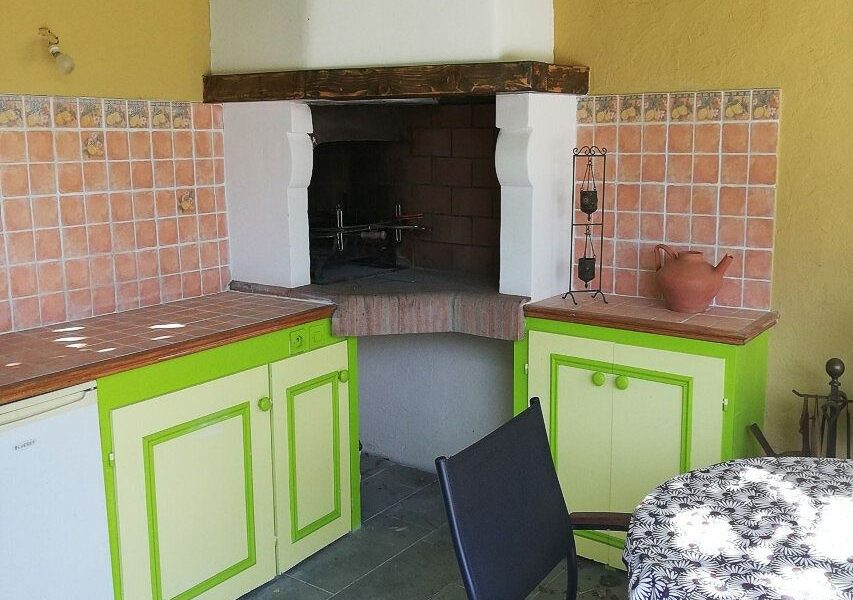 Maison à louer à Mollégès