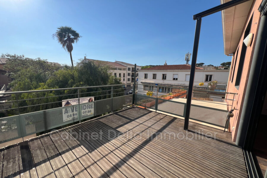 Appartement à louer à Sanary-sur-mer