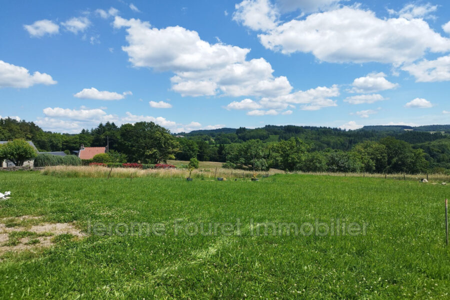 Terrain à vendre à Corrèze