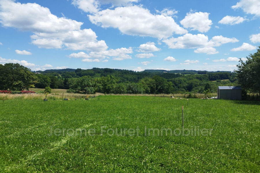 Terrain à vendre à Corrèze
