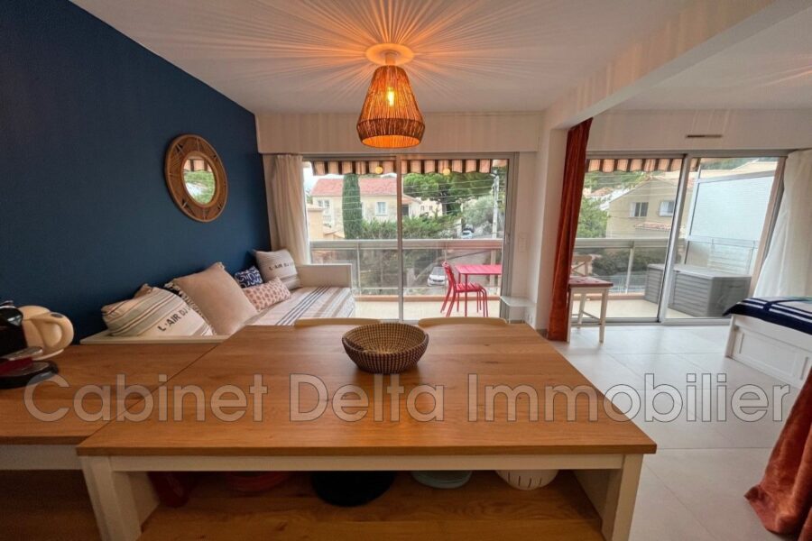 Appartement à louer à Sanary-sur-Mer — Vue sur la ville — photo 13