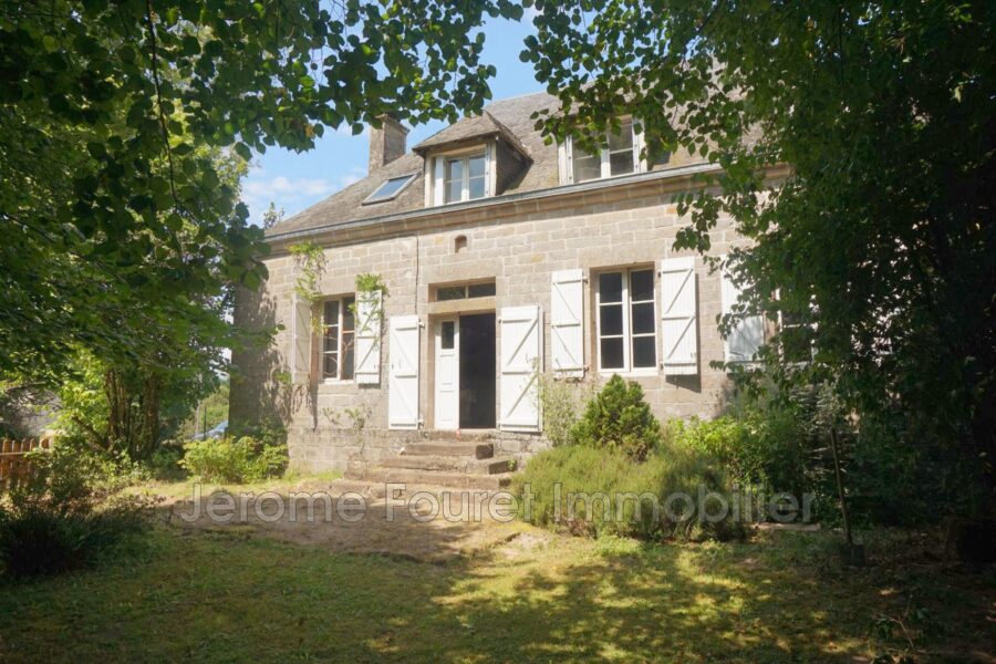 Maison à vendre à Sarran