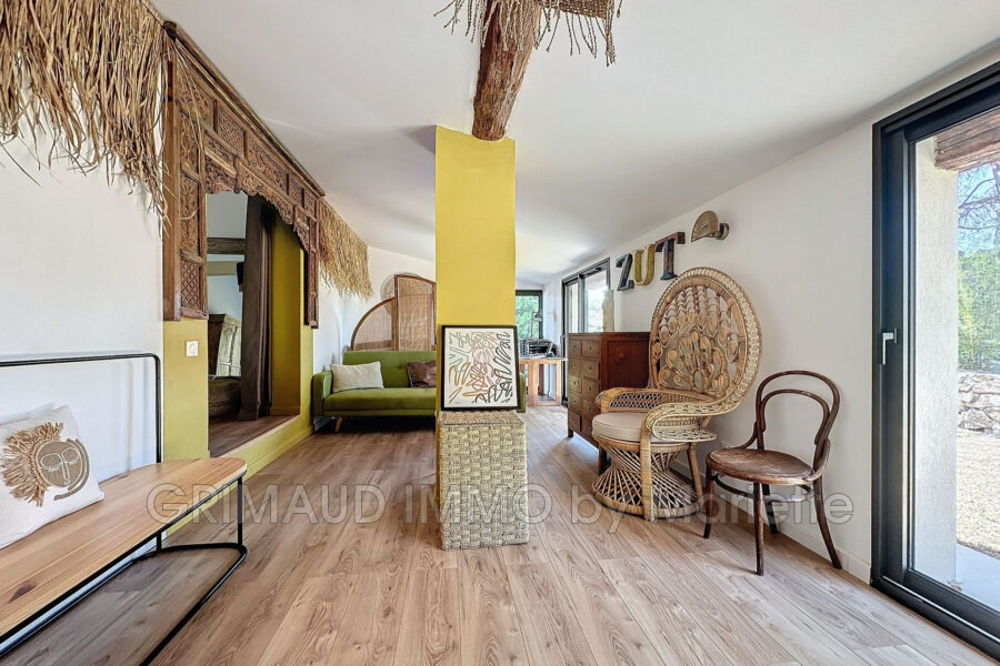 Maison à vendre à Grimaud