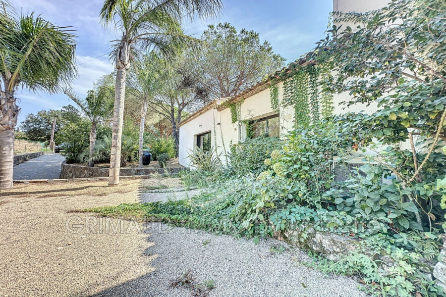 Maison à vendre à Grimaud