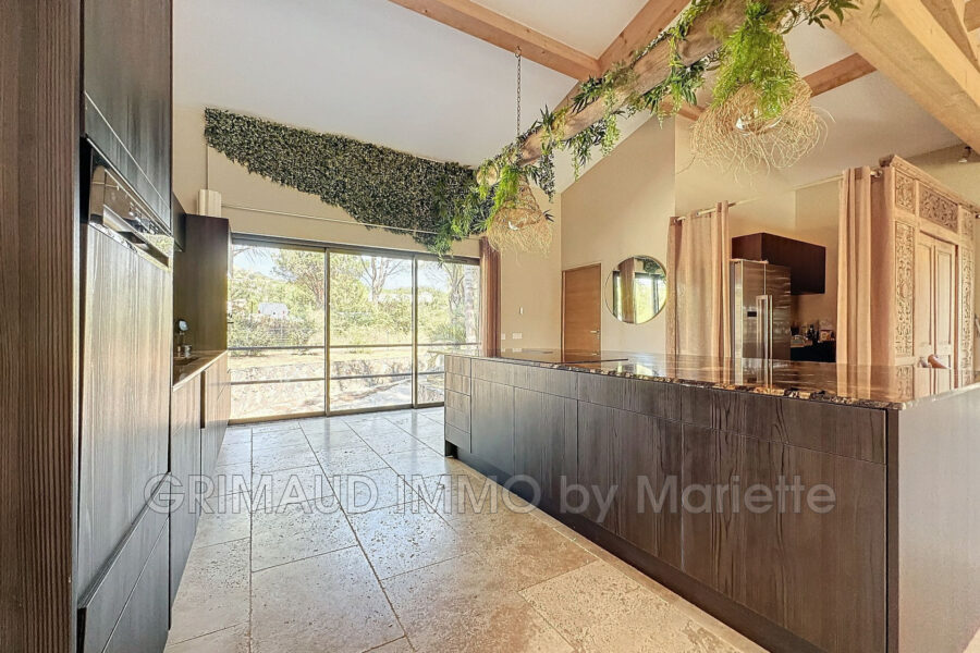 Maison à vendre à Grimaud