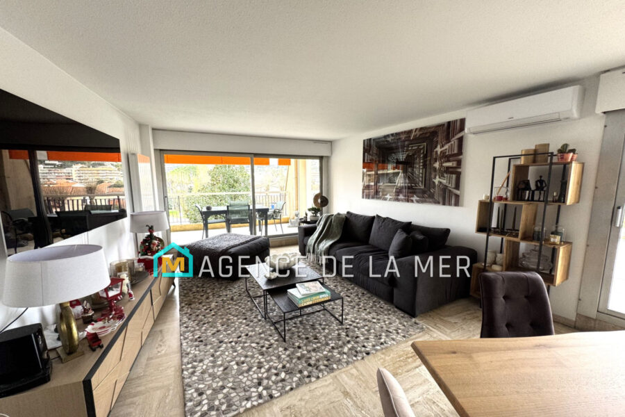 Appartement à vendre à Mandelieu-la-Napoule — Vue sur la ville — photo 12
