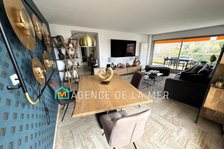 Appartement à vendre à Mandelieu-la-Napoule — Vue sur la ville — photo 13