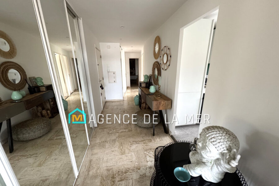 Appartement à vendre à Mandelieu-la-Napoule — Vue sur la ville — photo 16