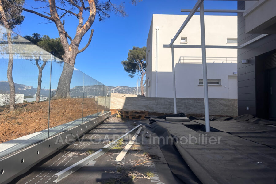 Maison à vendre à La Seyne-sur-Mer — Vue mer — photo 3