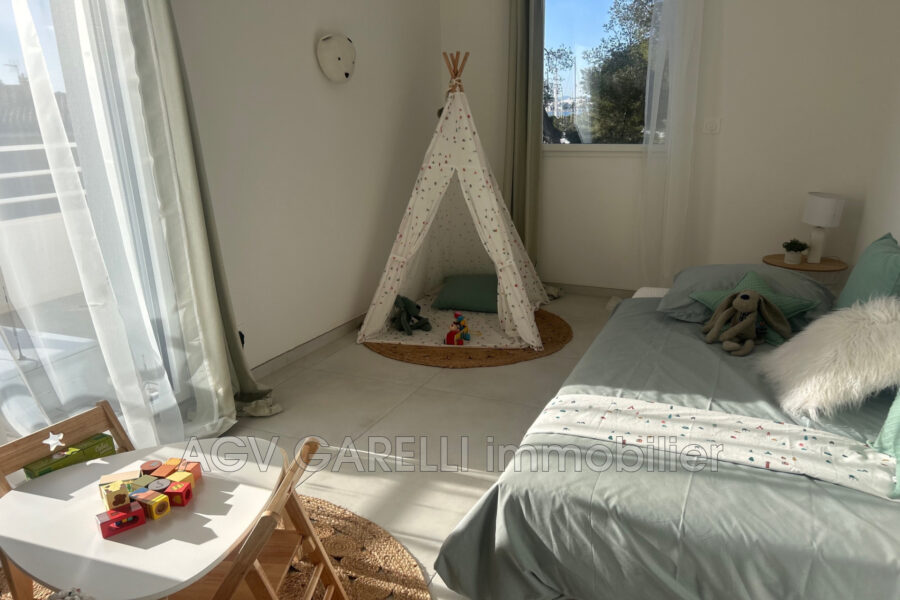 Maison à vendre à La Seyne-sur-Mer — Vue mer — photo 5