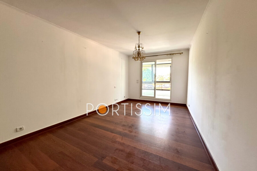 Appartement à vendre à Saint-Laurent-du-Var — Vue mer — photo 8