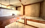 Appartement à vendre à Saint-Laurent-du-Var — Vue mer — photo 9