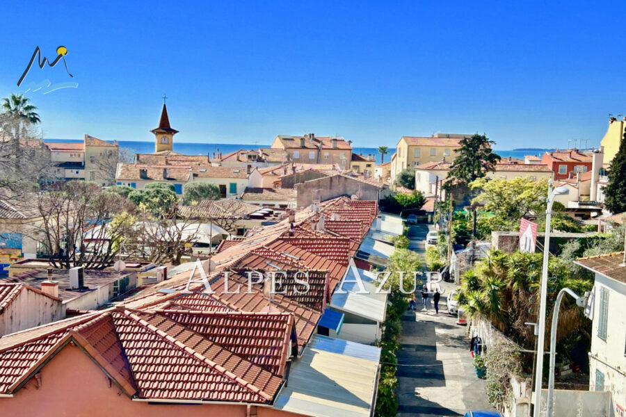 Appartement à vendre à Cagnes-sur-Mer — Vue mer — photo 1