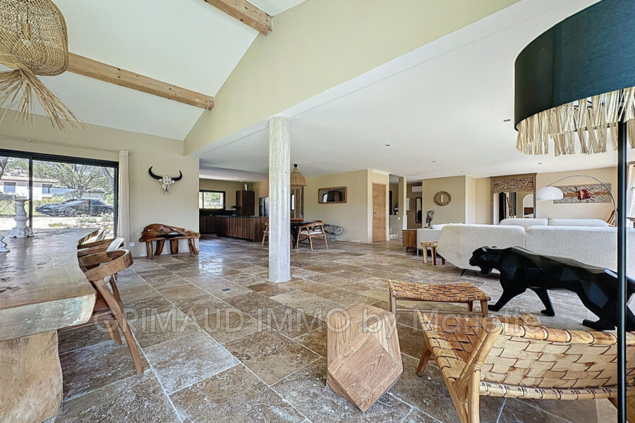 Maison à vendre à Grimaud